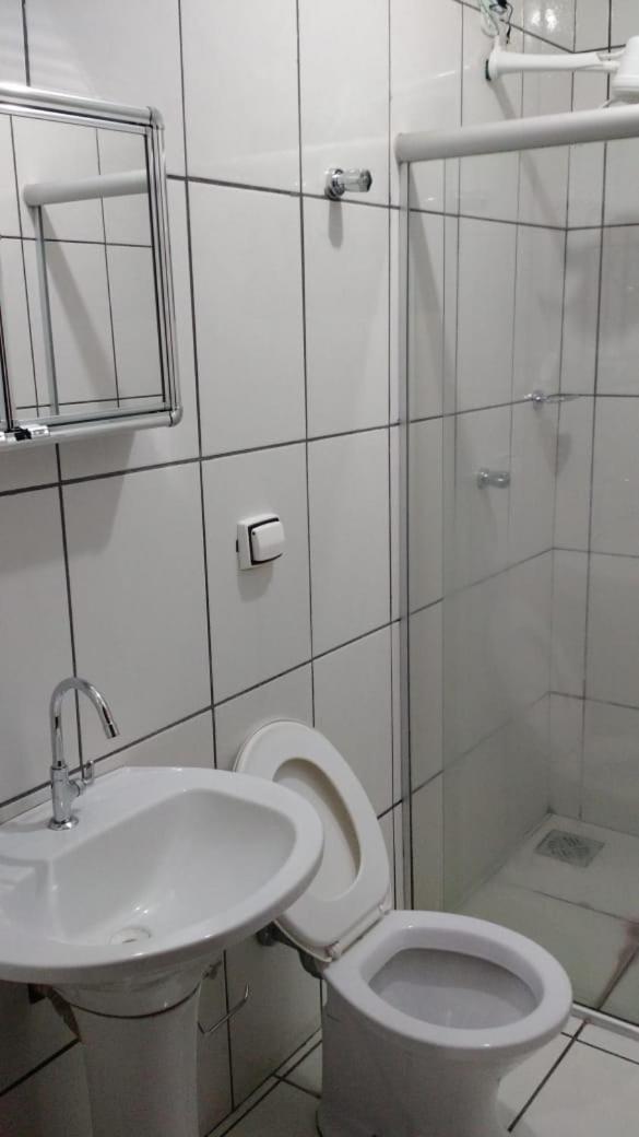 Del Rey Guest Flat Apartamento Dourados Exterior foto