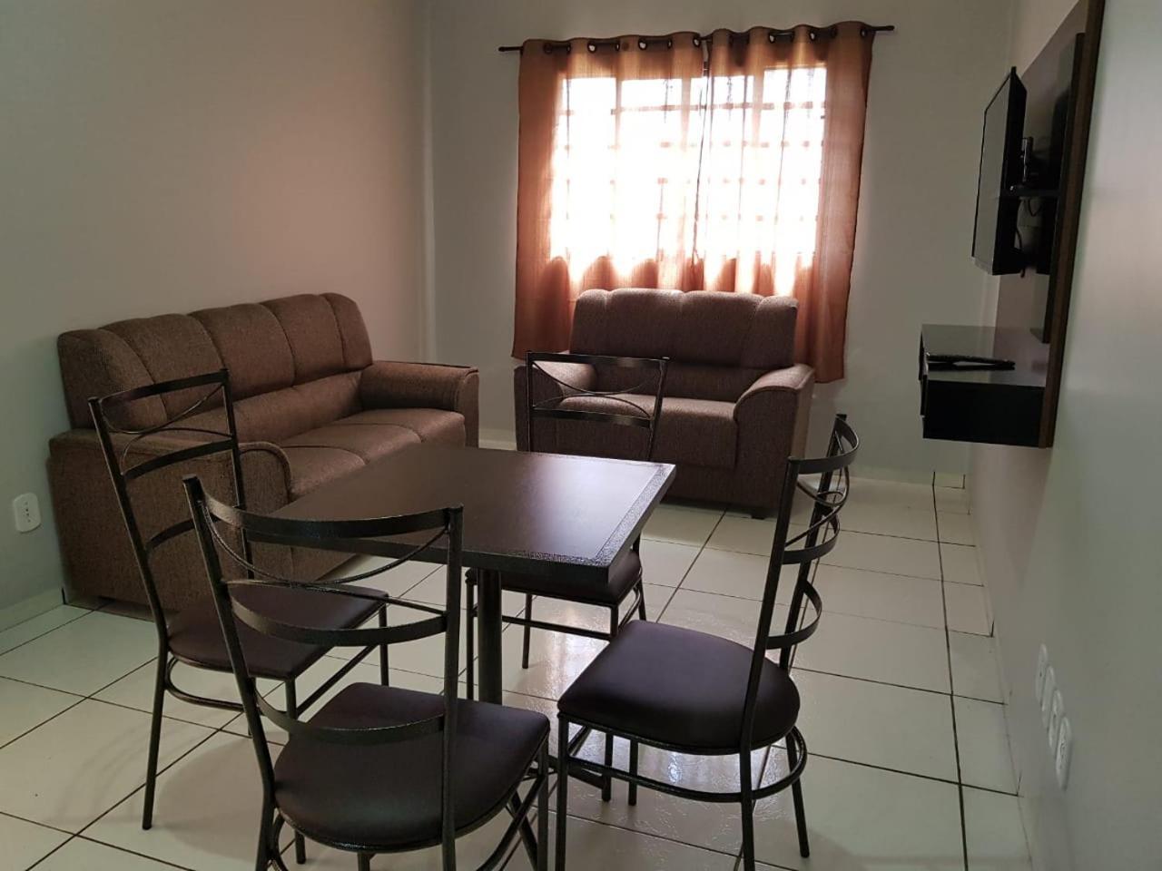 Del Rey Guest Flat Apartamento Dourados Exterior foto